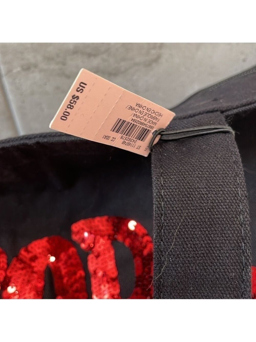 Victoria’s Secret NWT extra large black and red sequin travel tote - Picture 6 of 7